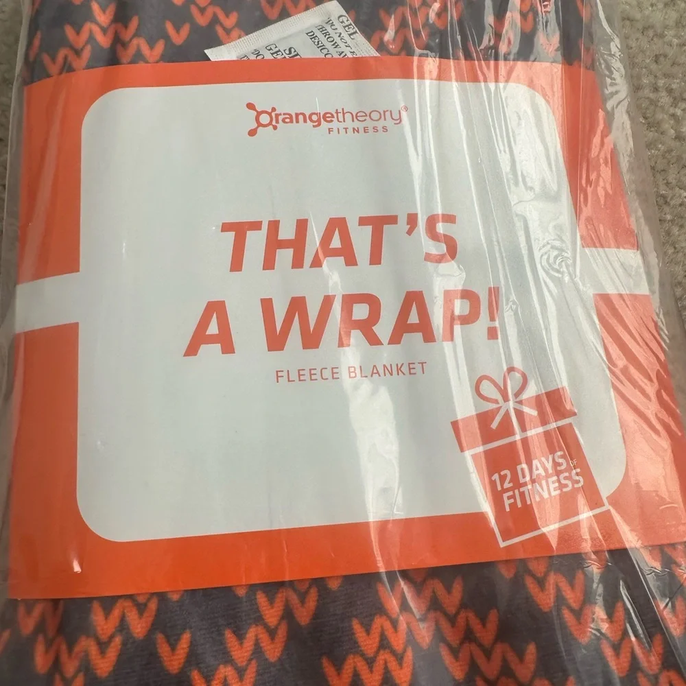 Orangetheory Burgundy Hoodie Blanket Bags Sunglasses - Picture 8 of 8